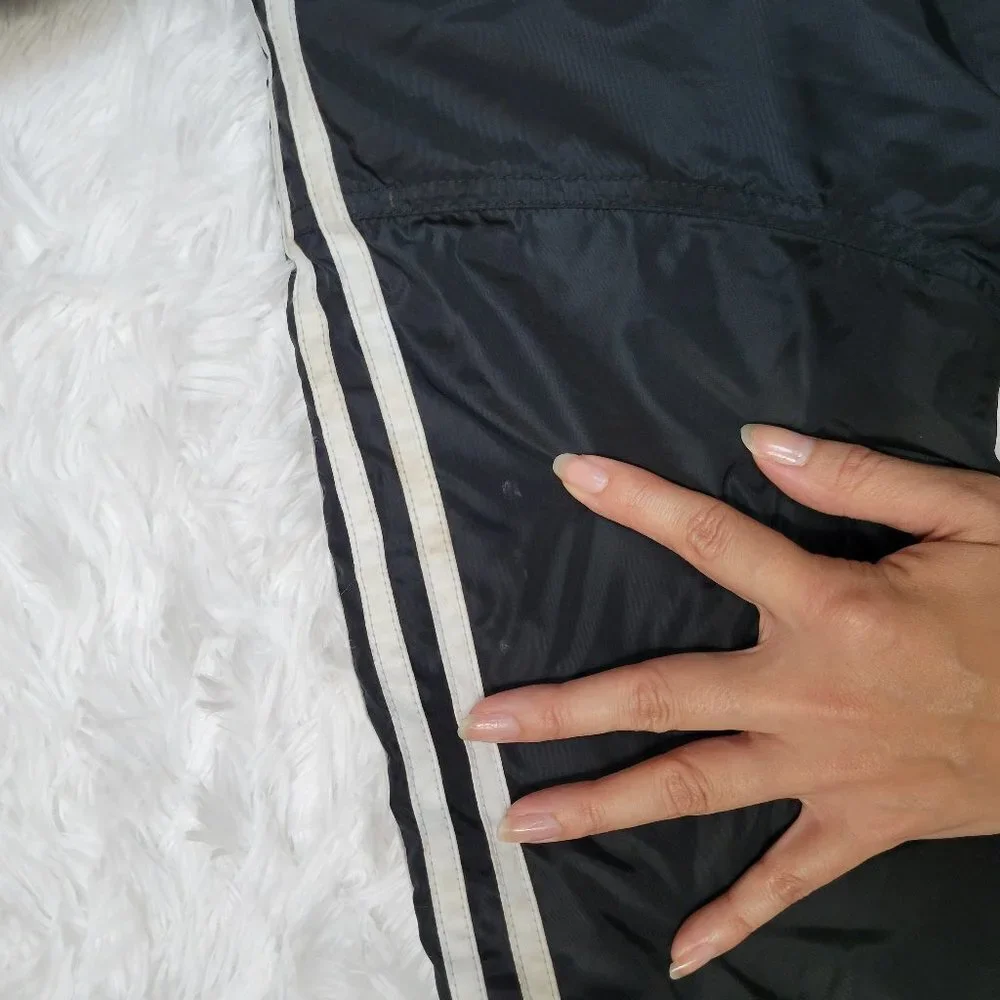 Adidas Black Hooded Quilted 3 Stripe Puffer Jacket Boys - Small (Size 4)